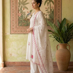 Floral Print & Embroidered Straight Kurta With Trousers & Dupatta