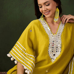 Green Geometric Embroidered Mirror Work Roman Silk Kurta With Trouser