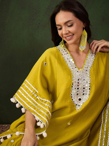 Green Geometric Embroidered Mirror Work Roman Silk Kurta With Trouser