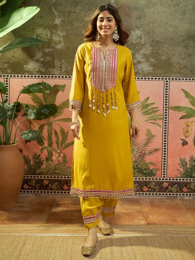 Floral Embroidered Straighte Kurta With Trouser & Dupatta  Kurta Set