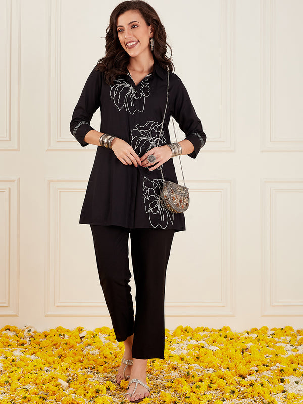 Embellished Tunic With Trousers