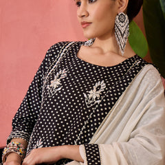 Women Printed Straight Kurta with Pants & Dupatta