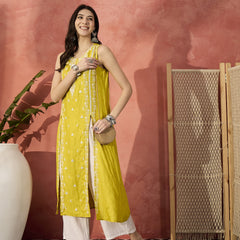 Embroidered Front Cut Straight Kurta With Trousers