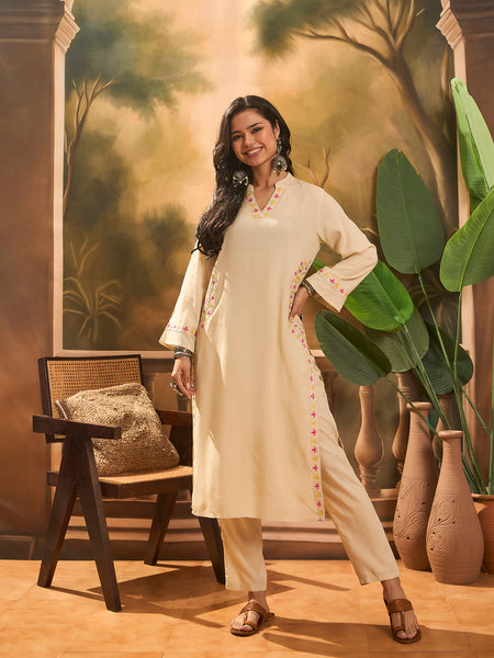 Mandarin Collar Thread Work Straight Kurta With Trouser
