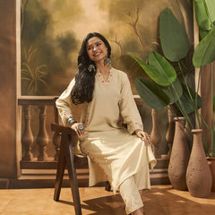 Mandarin Collar Thread Work Straight Kurta With Trouser
