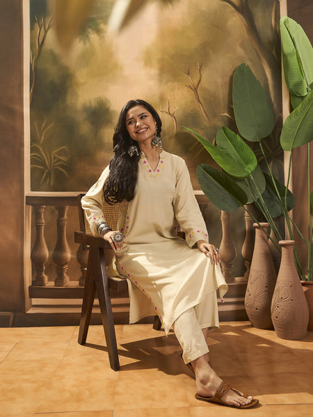 Mandarin Collar Thread Work Straight Kurta With Trouser