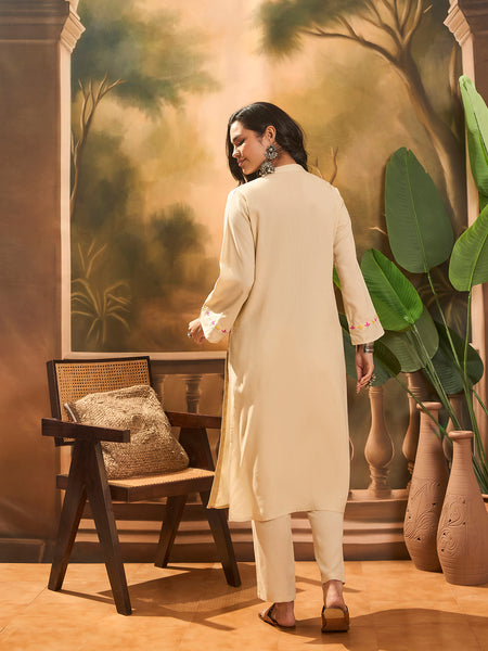 Mandarin Collar Thread Work Straight Kurta With Trouser