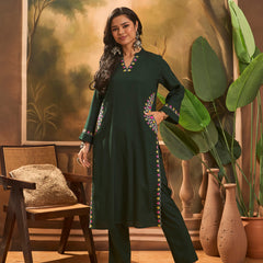Mandarin Collar Thread Work Straight Kurta With Trouser