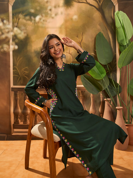 Mandarin Collar Thread Work Straight Kurta With Trouser