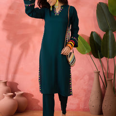 Floral Embroidered Mandarin Collar Straight Kurta With Trousers