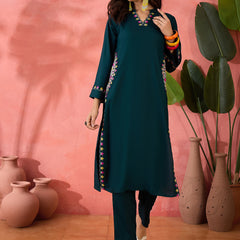 Floral Embroidered Mandarin Collar Straight Kurta With Trousers
