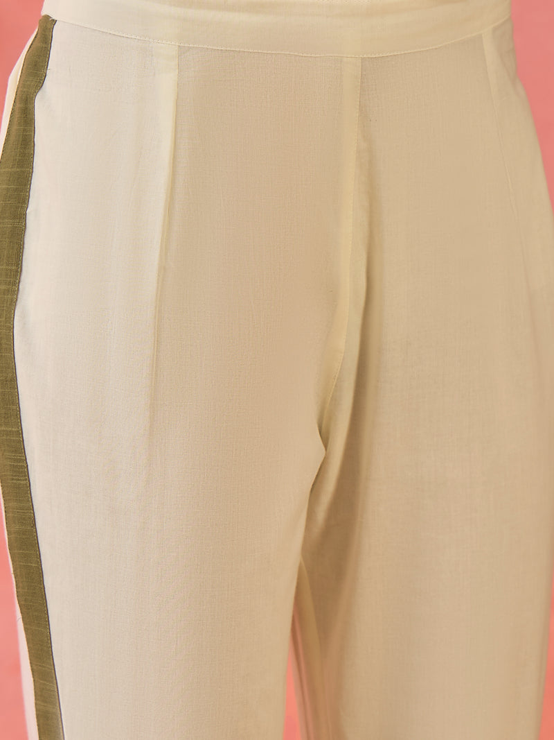 Geometric Printed V-Neck Pleated Pure Cotton A-Line Kurta With Trouser