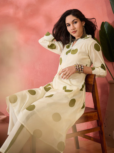 Geometric Printed V-Neck Pleated Pure Cotton A-Line Kurta With Trouser