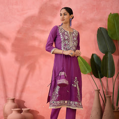 Embroidered Straight Kurta & Trousers With Bag