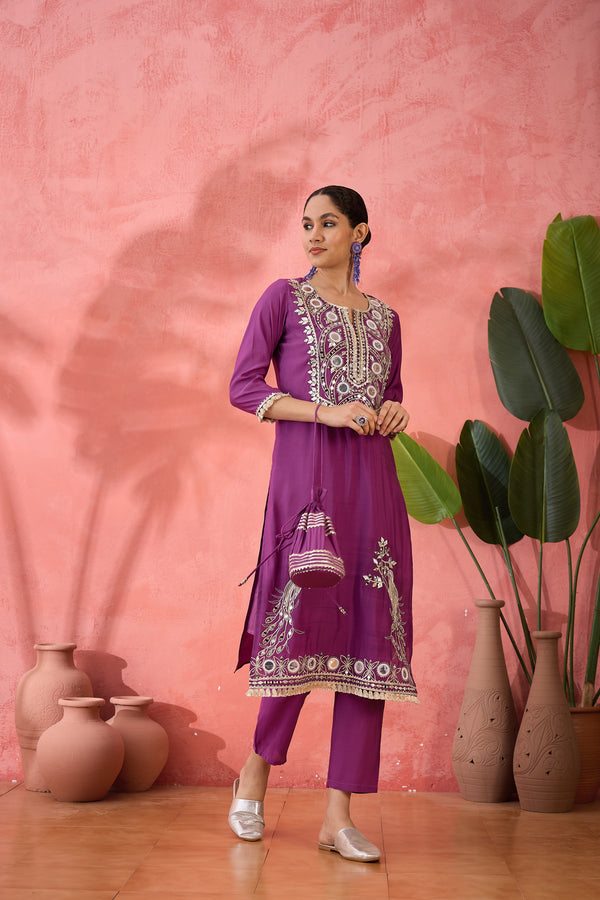 Embroidered Straight Kurta & Trousers With Bag