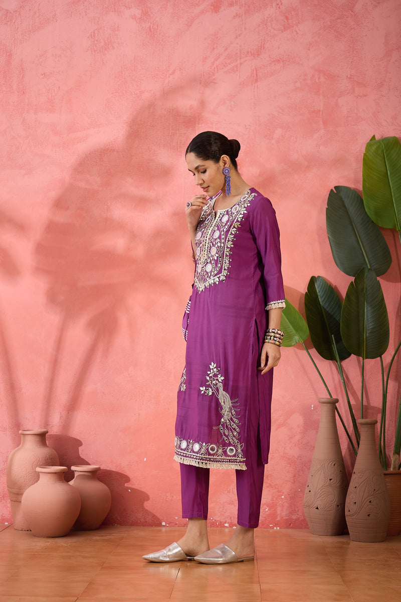Embroidered Straight Kurta & Trousers With Bag