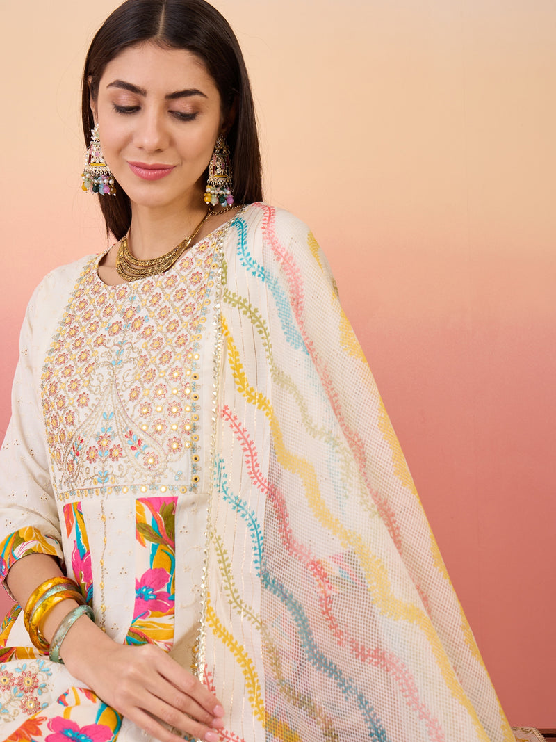 Off White Floral Embroidered Anarkali Kurta With Trouser & Dupatta Kurta Set