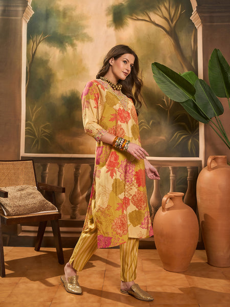 Floral Printed V Neck Straight Kurta & Trousers