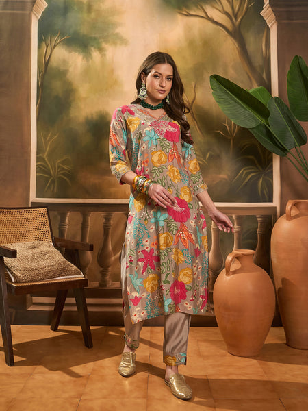 Floral Printed V Neck Straight Kurta & Trousers