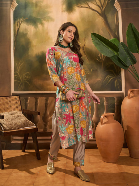 Floral Printed V Neck Straight Kurta & Trousers