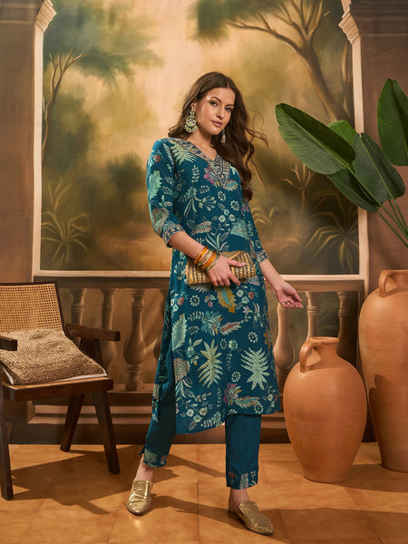 Floral Printed V Neck Straight Kurta & Trousers