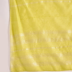 Women Green Embroidered Straight Kurta With Pant & Dupatta