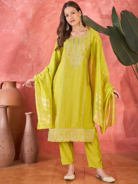 Women Green Embroidered Straight Kurta With Pant & Dupatta