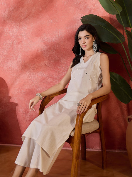 Off White Sleeveless Mirror Work Kurta Set