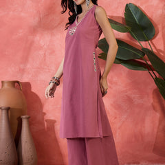 Sleeveless Mirror Work Kurta Set