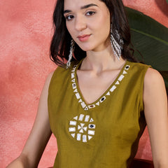 Sleeveless Mirror Work Kurta Set