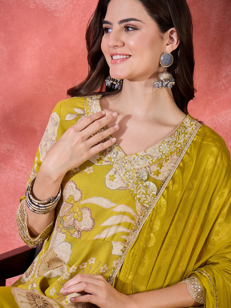 Floral Printed With Thread Work Embroidered Kurta With Trousers & Dupatta