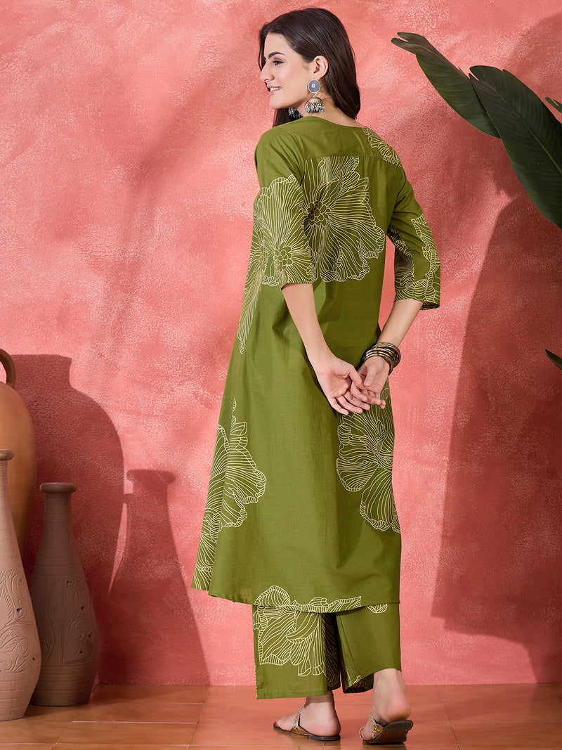 Green Embroidered Straight Kurta With Trousers