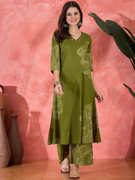 Green Embroidered Straight Kurta With Trousers