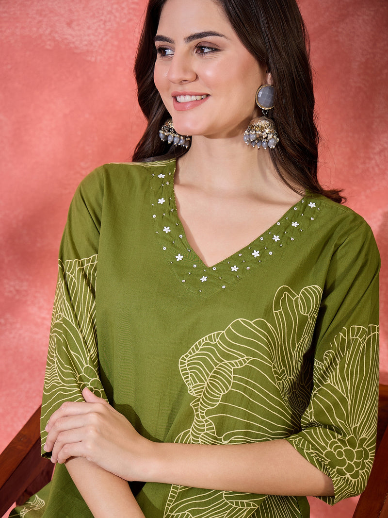 Green Embroidered Straight Kurta With Trousers