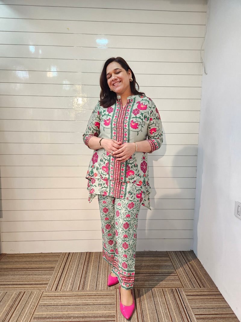 Floral Printed Cotton  Lining in Kurta With Pant Co-Ords