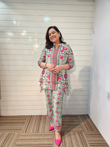 Floral Printed Cotton  Lining in Kurta With Pant Co-Ords