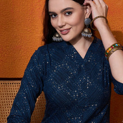 Women Printed Straight Kurta With Trouser