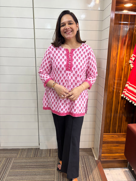 Floral Printed Straight Kurti