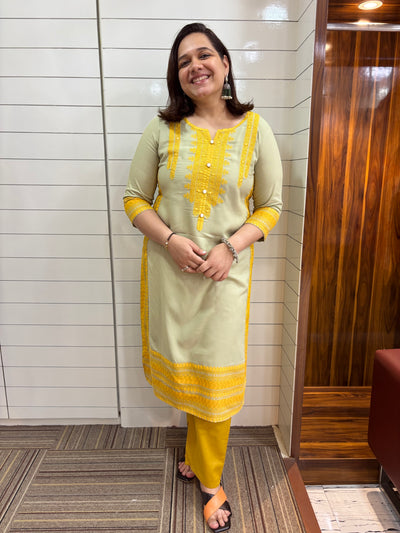 Women Ethnic Motifs Embroidered Thread Work Kurta