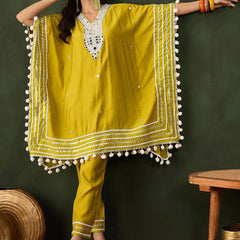 Green Geometric Embroidered Mirror Work Roman Silk Kurta With Trouser