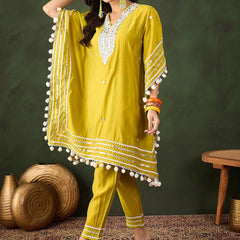 Green Geometric Embroidered Mirror Work Roman Silk Kurta With Trouser
