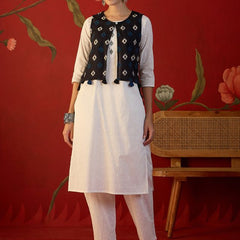 Off White Ethnic Motif Print Straight Kurta With Jacket & Trouser