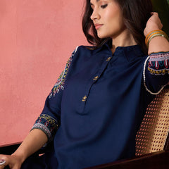 Navy Blue Ethnic Motifs Embroidered Shirt Collar Pathani Kurta With Trouser