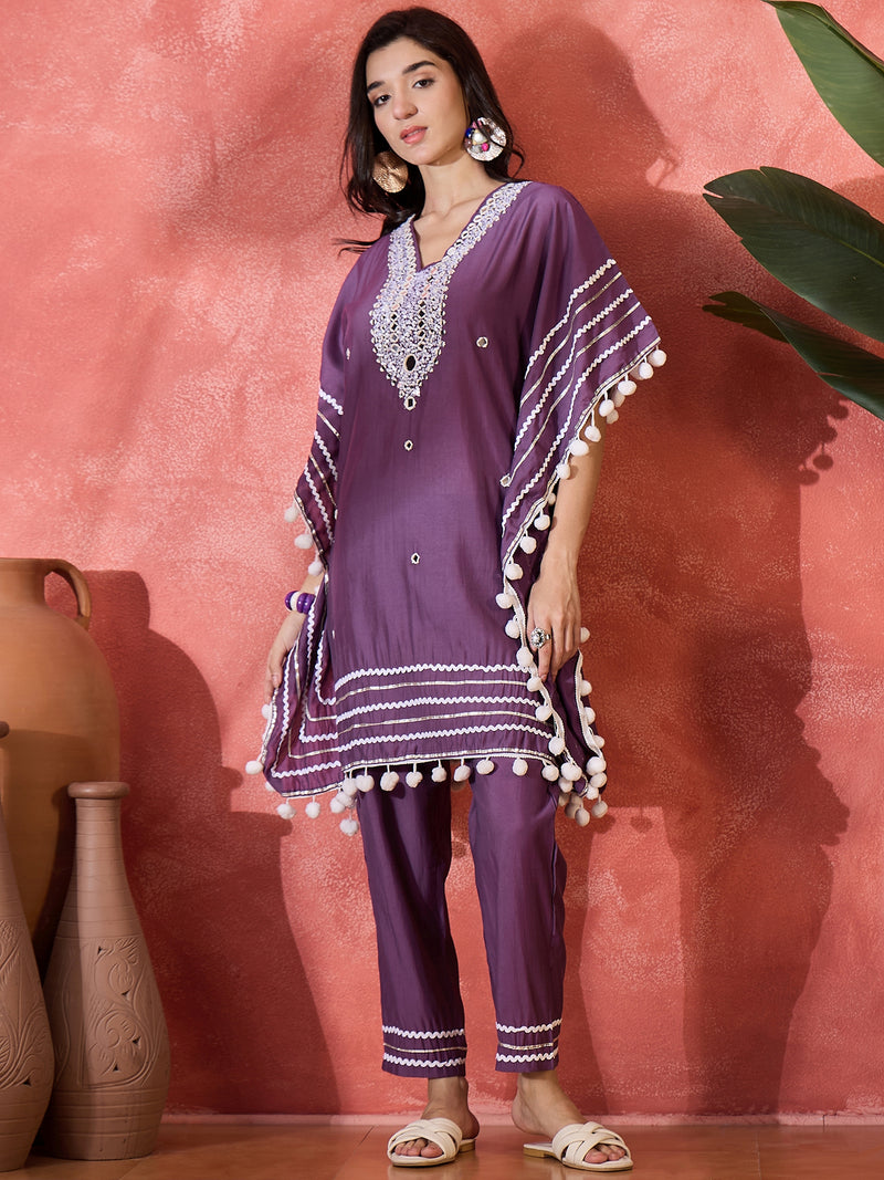 Floral Embroidered Straight Kaftan With Trouser Kurta Set