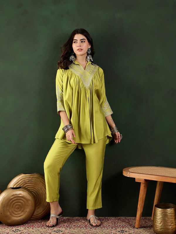 Green Floral Embellished Shirt Collar Tunic With Trouser Co-Ords Set