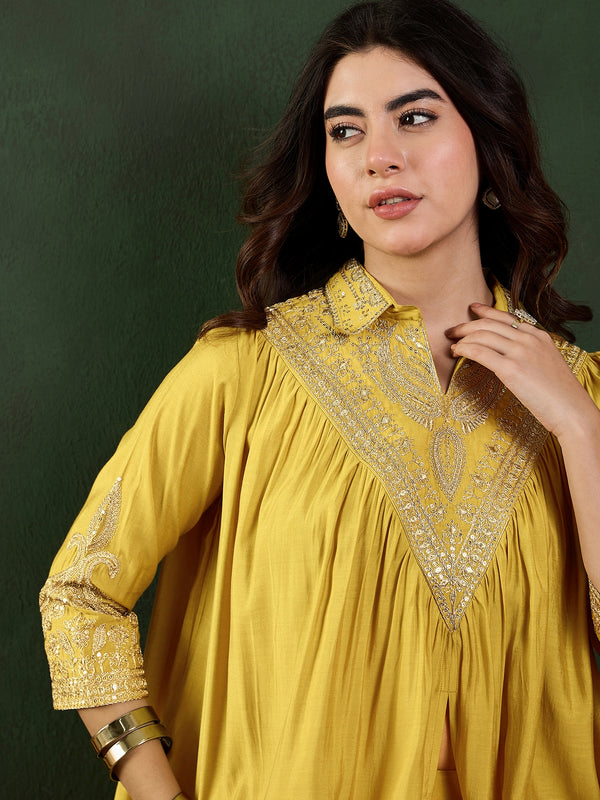 Front view of yellow floral tunic co-ord set with shirt collar