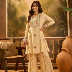 Embroidered Straight Kurta With Trouser & Bag