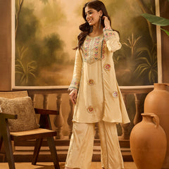 Embroidered Straight Kurta With Trouser & Bag