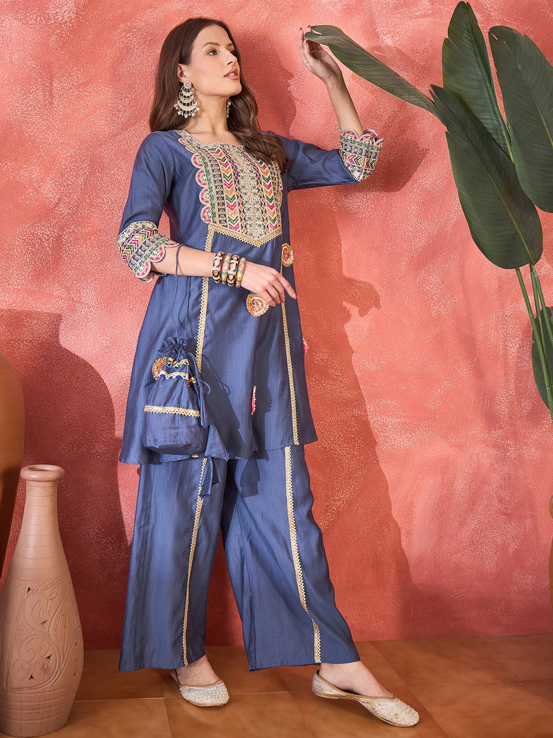 Embroidered Straight Kurta With Trouser & Bag