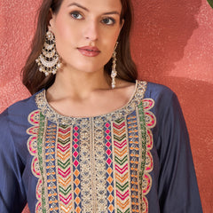 Embroidered Straight Kurta With Trouser & Bag